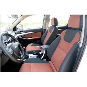 Dongfeng Yufeng Car Pickup Truck With Manual / Automatic Transmission