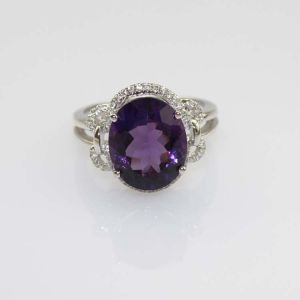 925 Silver Oval Blue Topaz Gemstone Ring with CZ Diamons (R261)