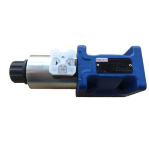 China Rexroth Proportional Valve 4WE10C5X/HG24N9K4/M Blue Cast Iron High Reliability Fast Response High-Precision Control on sale