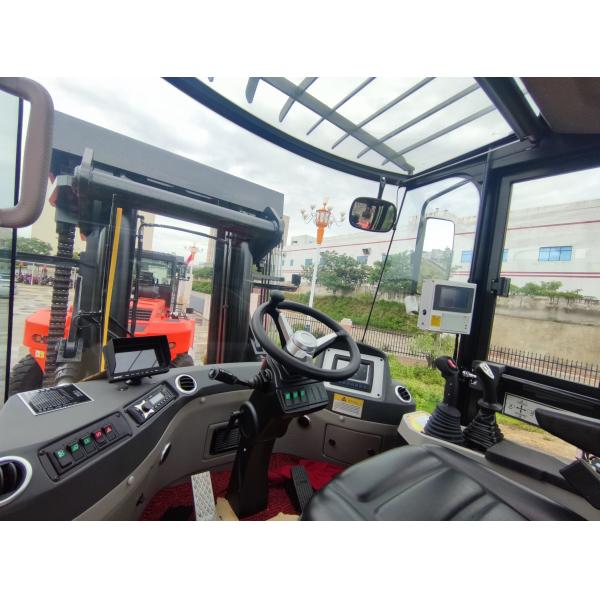 Wei Chai Engine 30 Ton 35 Ton Diesel Port Forklift Rough Tire Min Lifting Height 200MM