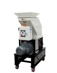 China medium Speed Granulators OEM Supplier/ Low Speed Crusher for plastic no