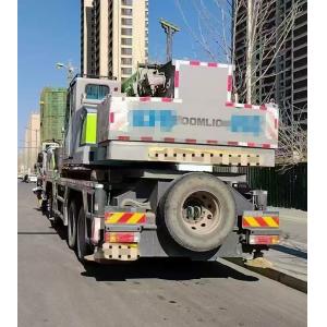 March 2019 Zoomlion ZTC350H Crane Maximum Lifting Capacity 35 tons Jib Length 10
