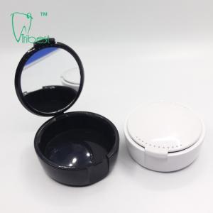Round Ultra Thin Portable Plastic Retainer Case With Lens