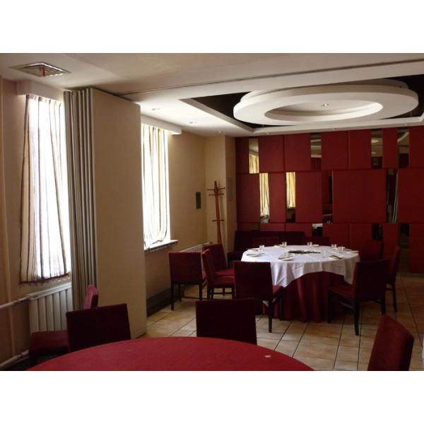 Red Plaster Move Walls Wooden Partition In Living Room For Conference Rooms