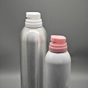 Shaving foam valve for professional barbers with precise foam control and anti