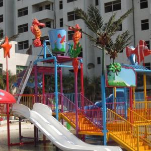 Sturdy Splash Water Playground Equipment With Splash Pad International Standard