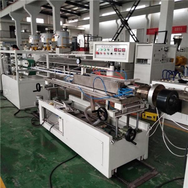 Buy T5 Transparent PC Lampshade Extruder Machine Adopts Efficient Extrusion Screw at wholesale prices