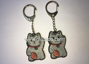 China Promotional glittering fortune cat shape keychains custom for top high grade bags packbag decoration on sale