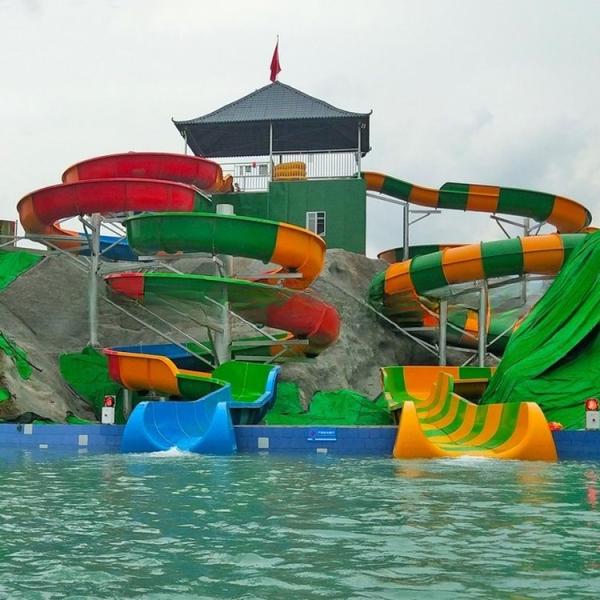Customized Spiral Water Slide Tube Adult Water Slide Weather Resistance