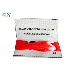 Polyester Fabric Cool Clothing Labels , Middle Fold Personalised Woven Labels