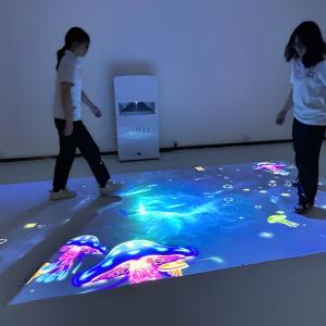 Mobile Ground Projection Machine with 80 Games for Children
