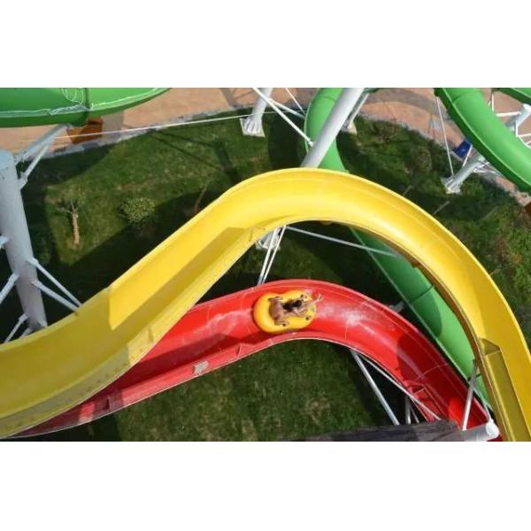 Excited Large Outdoor Rainbow Water Slide Weather Resistance