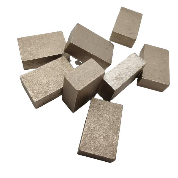 Marble Cutting Medium Hard Diamond Layer Segment Cutter 1200mm Single Disc 24*8