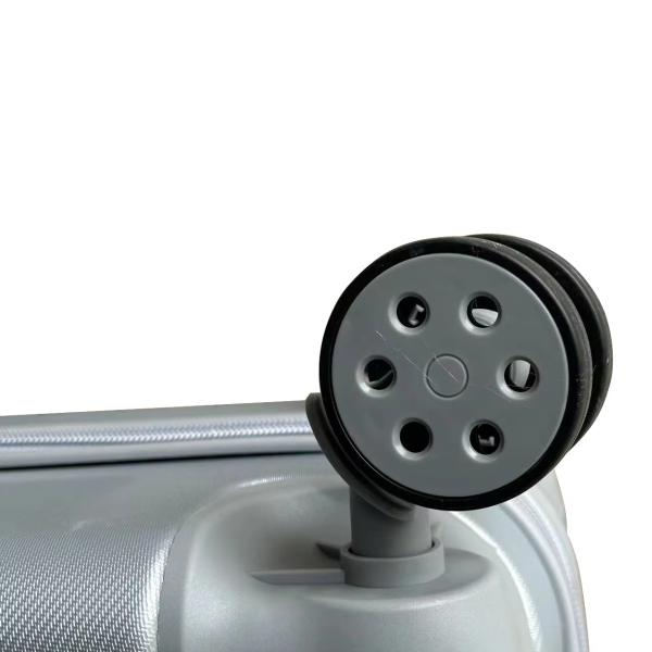 Customized Luxury Cabin Type PC Carry-On Case Durable Aluminum Suitcase for Outdoor Adventures