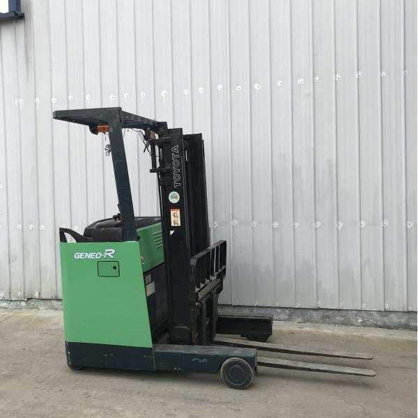 100% Japan Original Used Toyota Forklift 1.5 Ton Elecktro 1 2.5 3 Ton Diesel Forklifts Elevadora Forklift Truck Parts