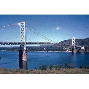 Prefabricated Wire Suspension Bridge Multi Span Customized Construction European