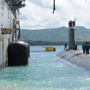 ISO17357-1:2014 80kPa Submarine Fenders Hydropneumatic Marine Dock