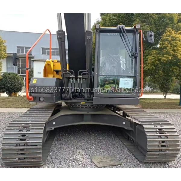VOLVO EC220 Second-hand Crawler Excavator with Original Pump and Low Working Hours