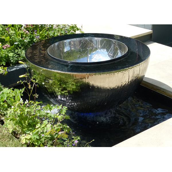 Mirror Polished Stainless Steel Outdoor Water Features Hemisphere Shape