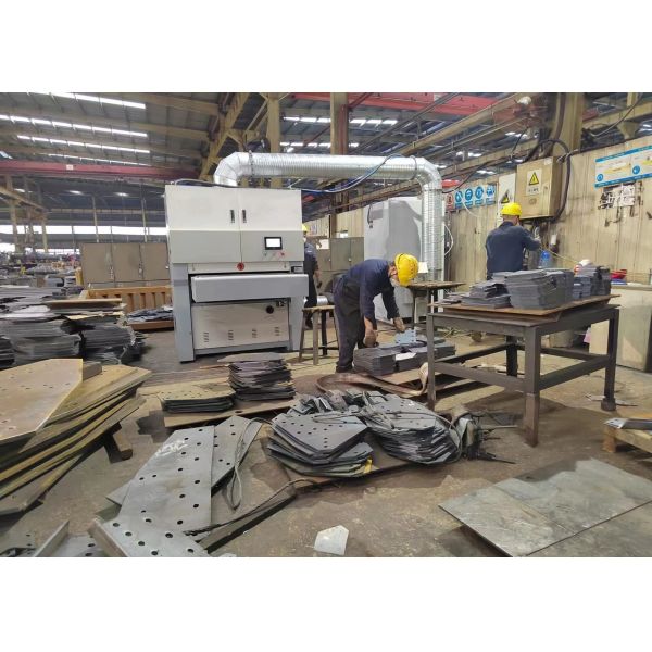 Steel Structure Fabrication Equipment Metal Plate Polishing Machine Transmission Tower Manufacturing