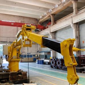 1.7T 8.3M Knuckle Boom Telescopic Marine Crane