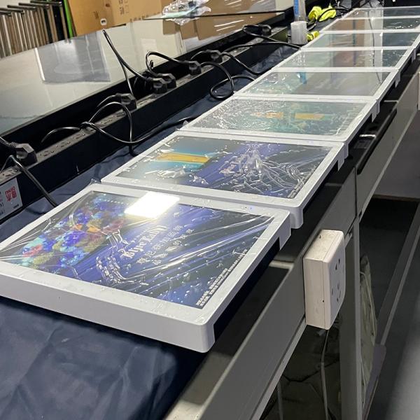 Indoor 15.6 18.5 22 32 Inch Wall Mounted Advertising Display Digital Signage