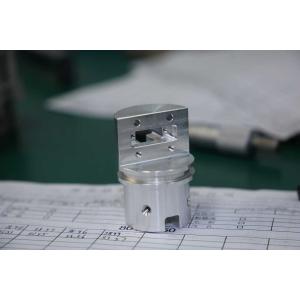 Lower cartridge sleeve