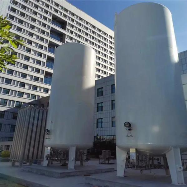 2.8 MPa LNG bullet storage tanks