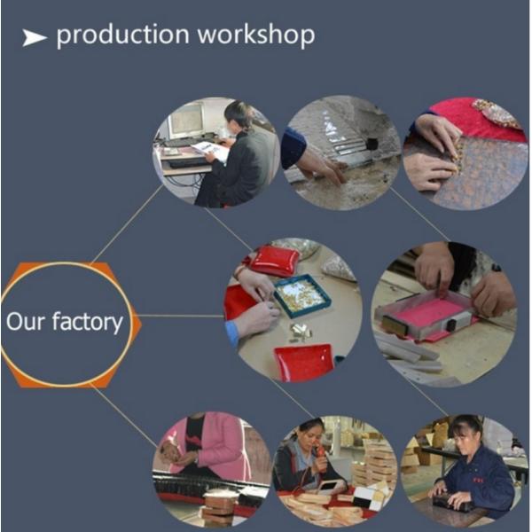 Black Box Golden Chain Acrylic Clutch Bag For Evening Banquet Metalic17 * 10 * 4.5