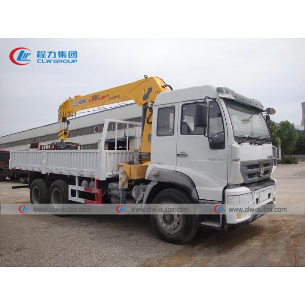 Buy 6*4 HOWO Truck Mounted 8T Straight Telescopic Boom Crane at wholesale prices