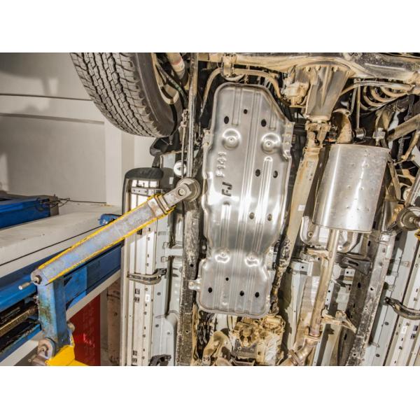 Cold-Rolled Steel Chassis Guard Board Shipping Way Air/Land/Sea Toyota FJ Cruiser