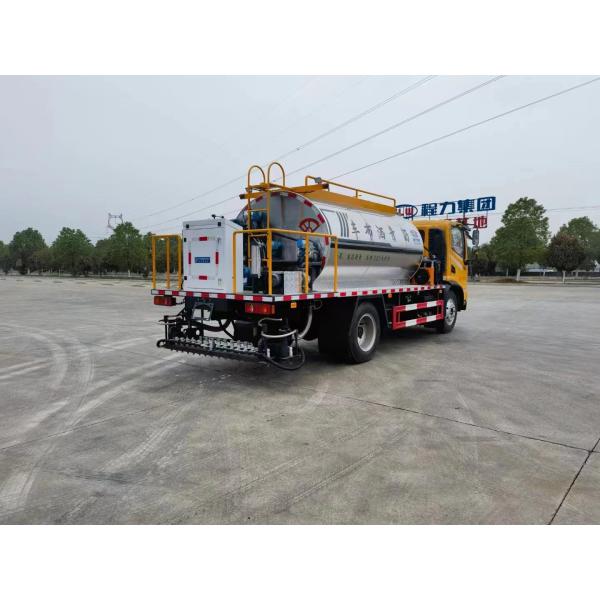 New Asphalt Spraying Vehicle Asphalt Distribution Vehicle