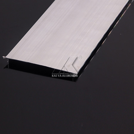 Buy Mill Finish ISO Edge Banding OEM Aluminum Windows Extrusion Profile at wholesale prices