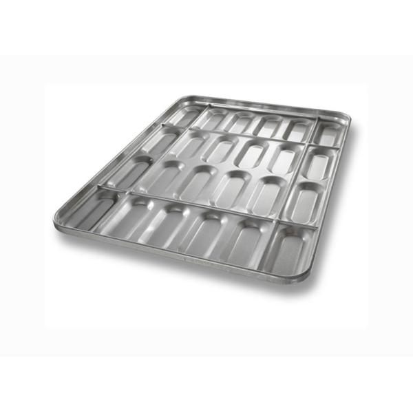 RK Bakeware China Foodservice 49015 Chicago Metallic Glazed Aluminized Steel Full Size Sub Sandwich Bun Baking Tray Pan