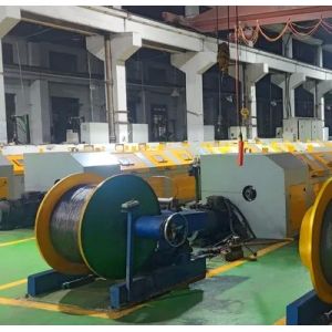 China Steel Wire Rope Stranding Machine with Skip Type Stranding Synthesized Die and 1 Year Warranty on sale