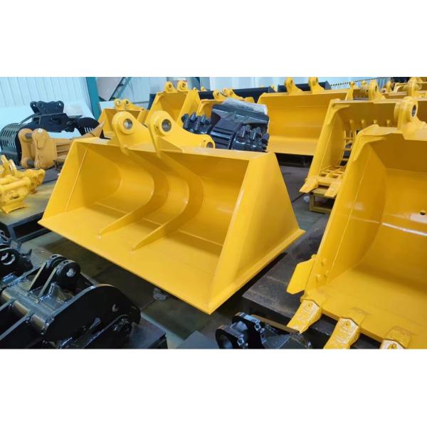 Durable Excavator Tilt Bucket / Cleaning Bucket , Earth Hard Rock Skeleton Bucket