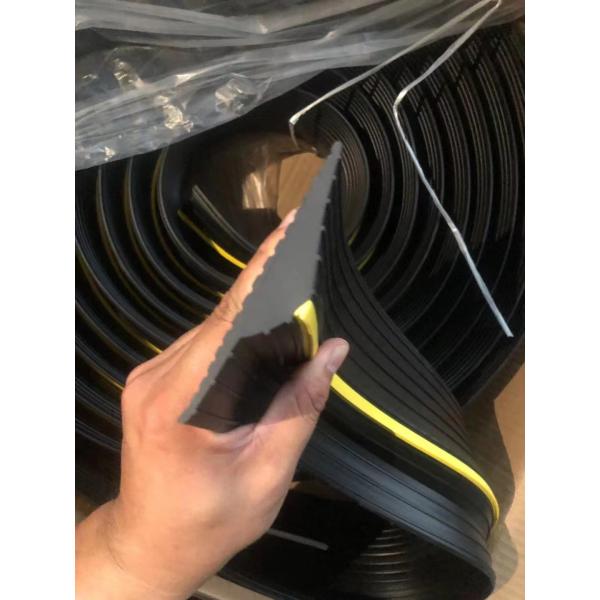 Strong Duarable Long Use Life PVC Bottom Seal Strip For Gargae Door