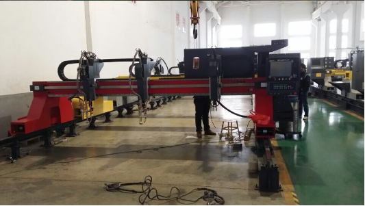 High Precision Gantry Plasma Cutting Machine Concise Appearance Standard Scale