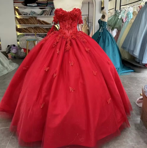 Vintage Sweetheart Neck Court Train Off-the-shoulder Appliqued Lace Red Tulle Long Girl Quinceanera Dress