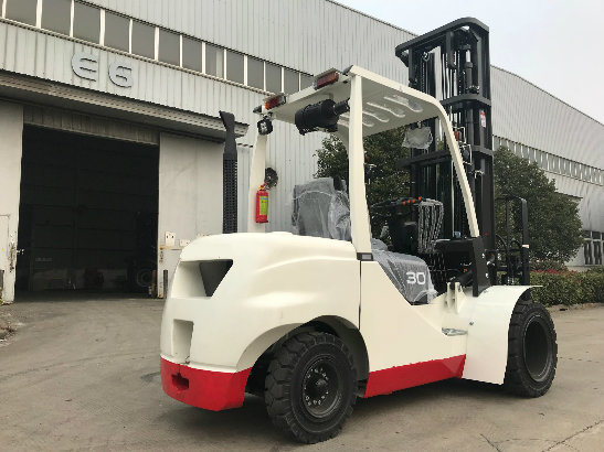 3ton Diesel Forklift with Double Front Tires