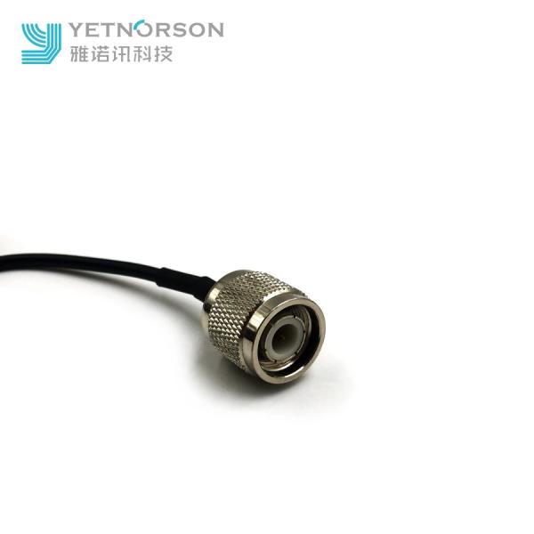 Vertical Polarization 11dBi LPDA 4G LTE Antenna Screw Mount for Car Communication