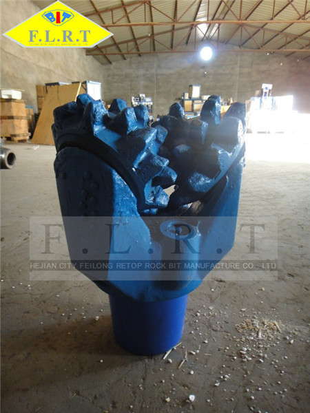 Buy Popular Steel Tooth Tricone Bit , Rotary Drill Bit IADC 126 Blue Color at wholesale prices
