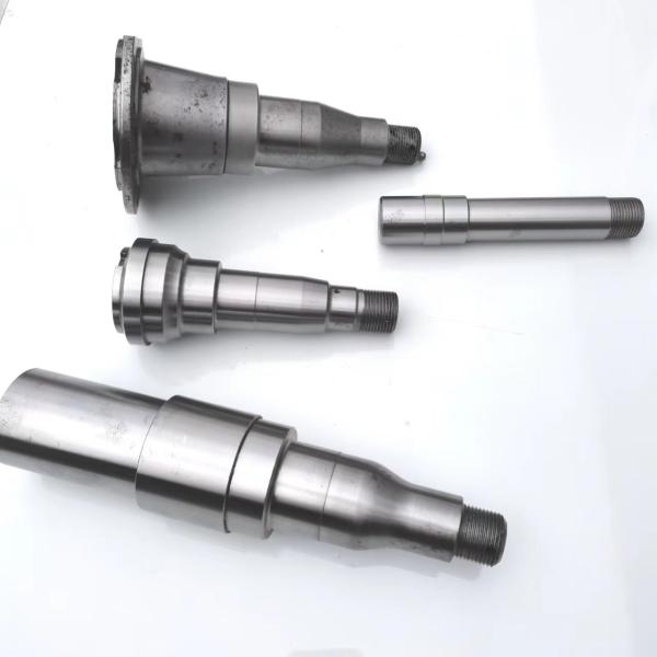 Carbon Steel Antirust Trailer Axle Spindle , Sand Blast High Precision Forging Parts