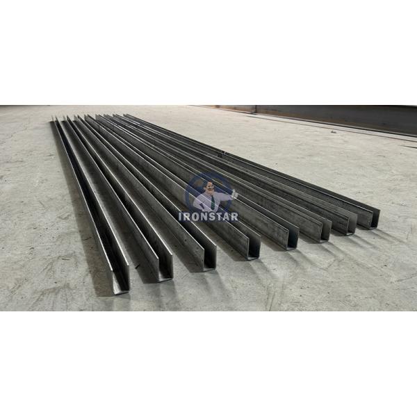 30*50mm and 30*70mm 2 sizes in 1 U guide rail roll forming machine for Nicaragua shutter door track machine