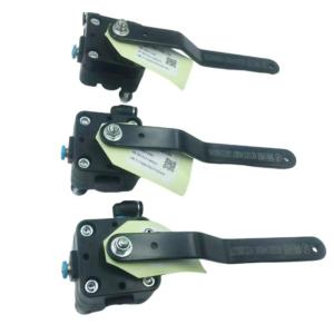 Shaanqi Shacman X3000 F3000 M3000 Trailer DZ15221440034 Front Altitude Valve