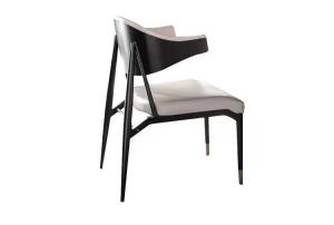 Quality 590*607mm Hotel Restaurant Furniture ODM Black And White Leather Dining Chairs With Arms for sale