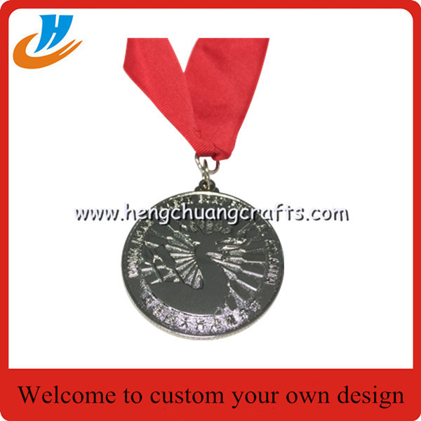 Hollow out raised horse sports award medals, personalized embossed metal medals
