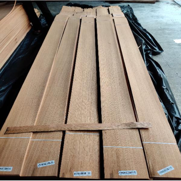 Buy Straight Grain White Oak Wood Veneer at wholesale prices