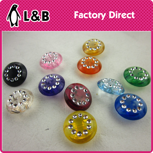 High quality popular beautiful decorative crystal acrylic button