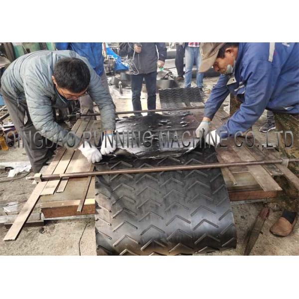 Lightweight 2000mm Rubber Conveyor Belt Vulcanising Machine Portable Belt